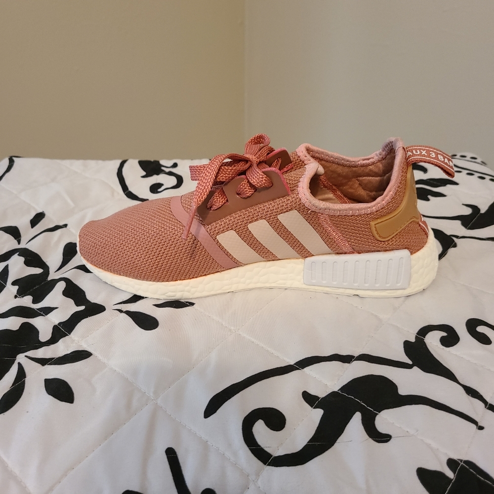 ADIDAS NMD R1 - Picture 12 of 14